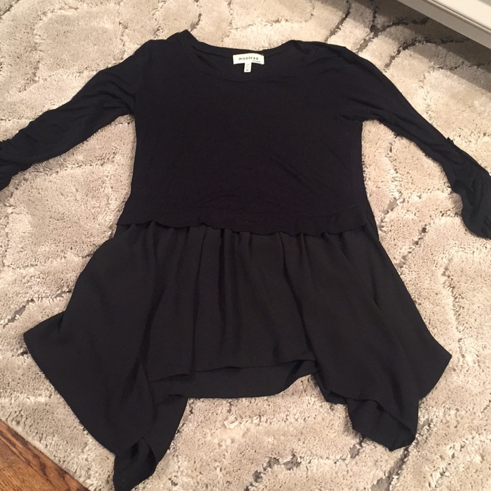 Monteau Two Fabric Top